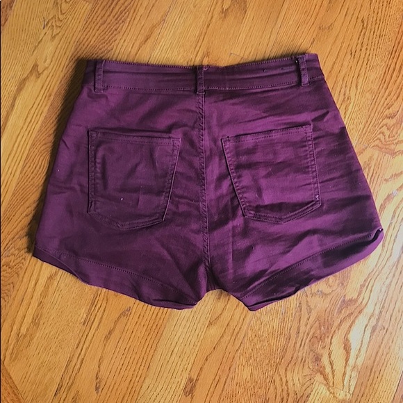 High waisted, maroon,  size 10, H&M shorts - Picture 3 of 4